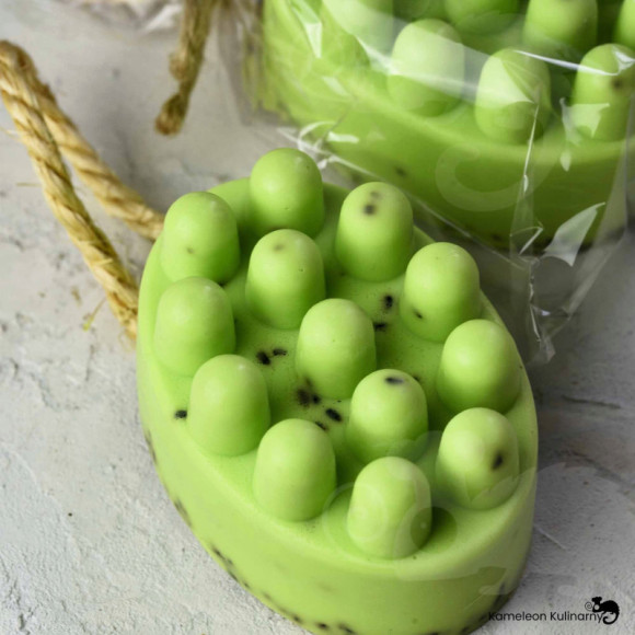 MYDŁO ręcznie robione KOSTKA do masażu masaż + peeling 150g KAMELEON MYDŁO ręcznie robione KOSTKA do masażu masaż + peeling 150g KAMELEON