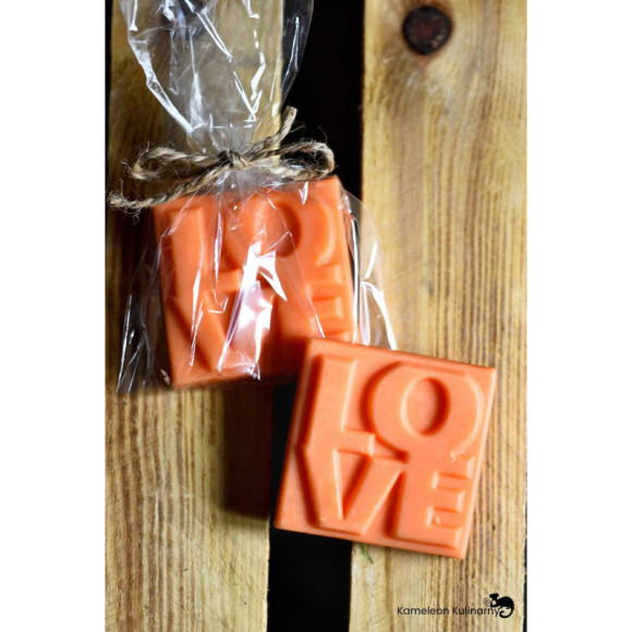 MYDŁO ręcznie robione LOVE POMARAŃCZA i CYNAMON MYDŁO ręcznie robione LOVE POMARAŃCZA i CYNAMON