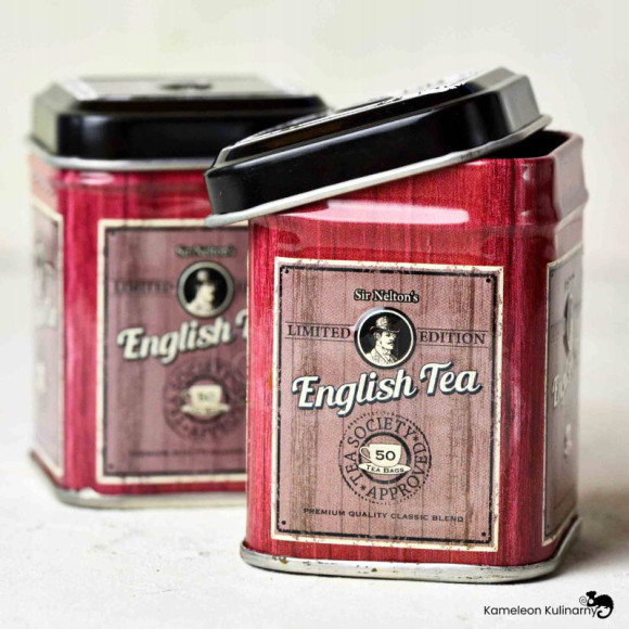 PUSZKA METALOWA na herbatę ENGLISH TEA bordowa 25g PUSZKA METALOWA na herbatę ENGLISH TEA bordowa 25g