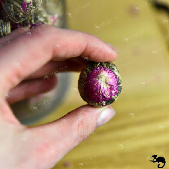 HERBATA KWITNĄCA BIAŁA JAŚMINOWA Jasmine Lichi Ball 1szt kulka na dzbanek HERBATA KWITNĄCA BIAŁA JAŚMINOWA Jasmine Lichi Ball 1szt kulka na dzbanek