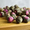 HERBATA KWITNĄCA BIAŁA I ZIELONA  LICHI BALL - CZEKOLADA