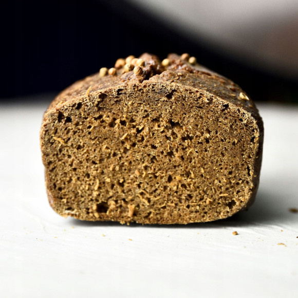 CHLEB BORODYŃSKI żytni parzony NA ZAKWASIE 320g KAMELEON CHLEB BORODYŃSKI żytni parzony NA ZAKWASIE 320g KAMELEON