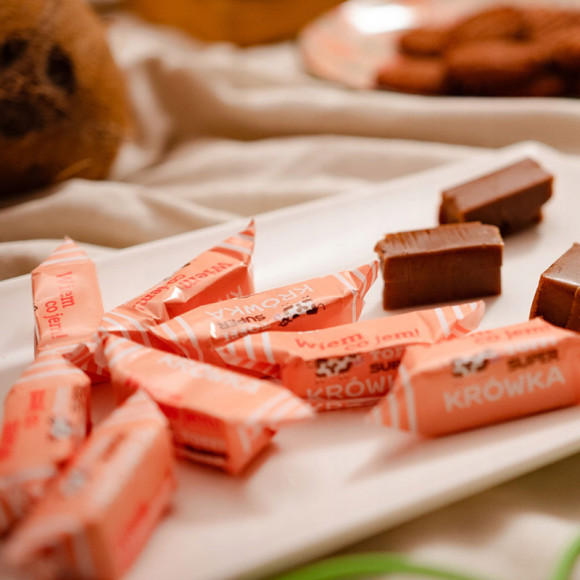 Eko KRÓWKI WEGAŃSKIE BEZMLECZNE TOFFI BEZ GLUTENU LAKTOZY 100g Super FUDGIO Eko KRÓWKI WEGAŃSKIE BEZMLECZNE TOFFI BEZ GLUTENU LAKTOZY 100g Super FUDGIO
