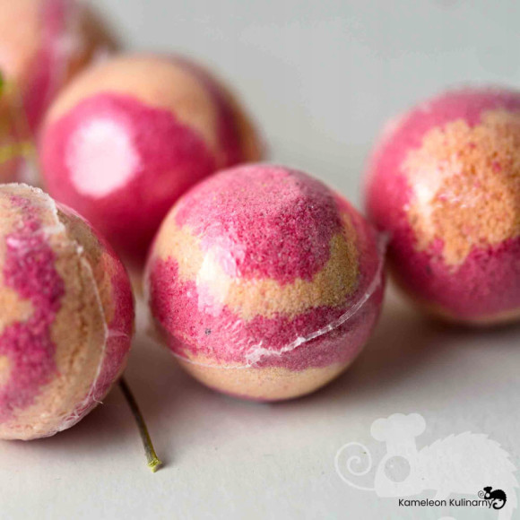 musująca KULA DO KĄPIELI handmade GUMA BALONOWA musująca KULA DO KĄPIELI handmade GUMA BALONOWA