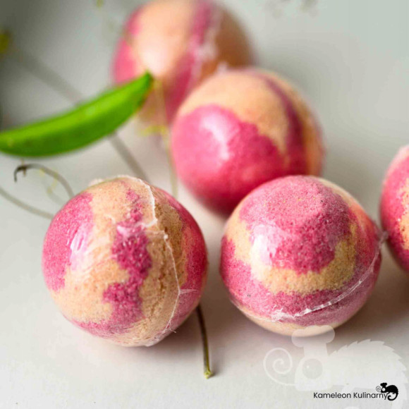 musująca KULA DO KĄPIELI handmade GUMA BALONOWA musująca KULA DO KĄPIELI handmade GUMA BALONOWA