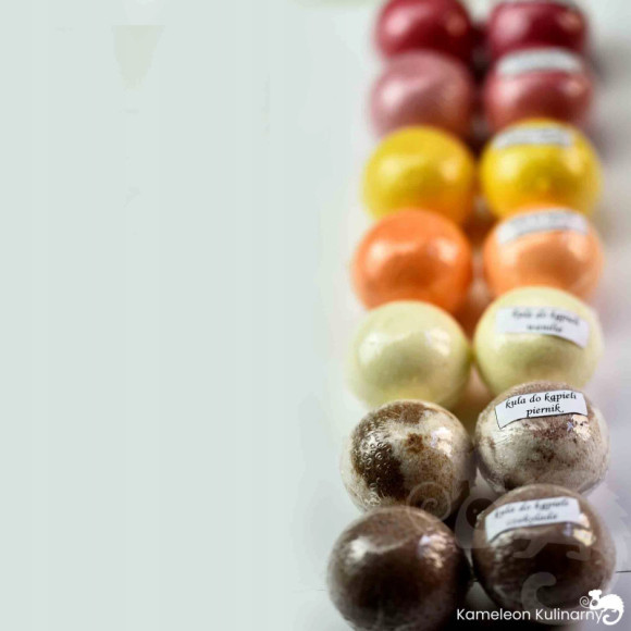 musująca KULA DO KĄPIELI handmade GUMA BALONOWA musująca KULA DO KĄPIELI handmade GUMA BALONOWA