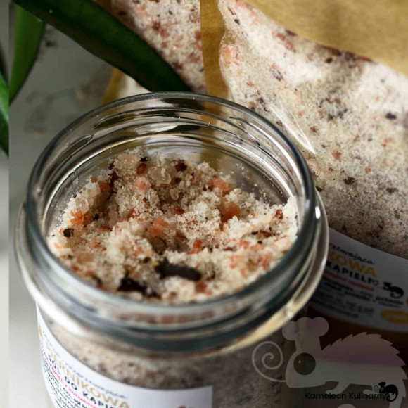 pachnąca PIERNIKOWA SÓL DO KĄPIELI korzenna 200g pachnąca PIERNIKOWA SÓL DO KĄPIELI korzenna 200g
