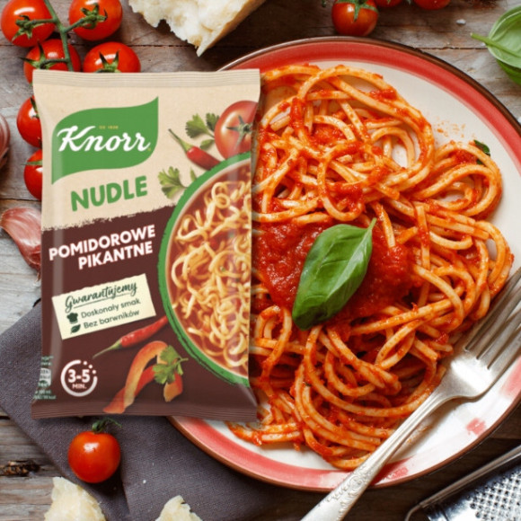 Knorr NUDLE O SMAKU BBQ RIBS ŻEBERKA 66g zupka chińska makaron danie błysk. Knorr NUDLE O SMAKU BBQ RIBS ŻEBERKA 66g zupka chińska makaron danie błysk.