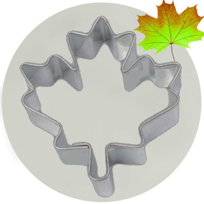 FOREMKA FORMA DO CIASTEK METALOWA wykrawacz LIŚC LISTEK KLONU 3,4 x 3,6cm