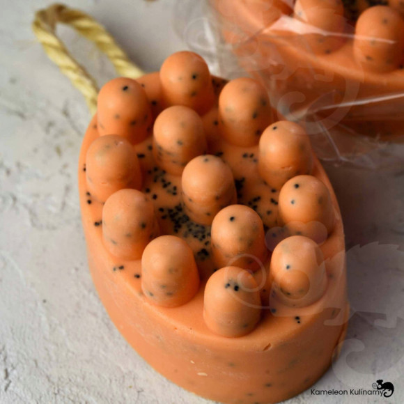 MYDŁO handmade KOSTKA do masażu i peelingu 150g MYDŁO handmade KOSTKA do masażu i peelingu 150g